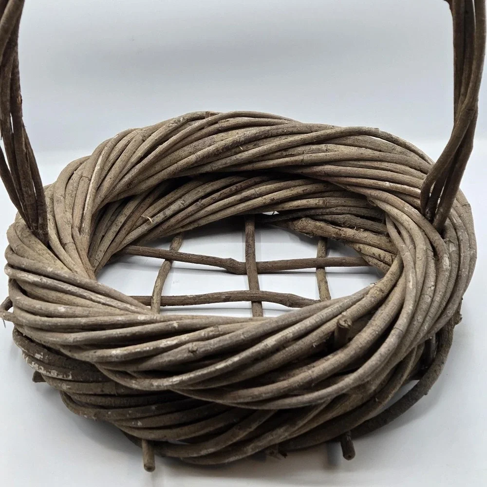 Cottage Core, Primative Grapevine Woven Basket With Handle 11